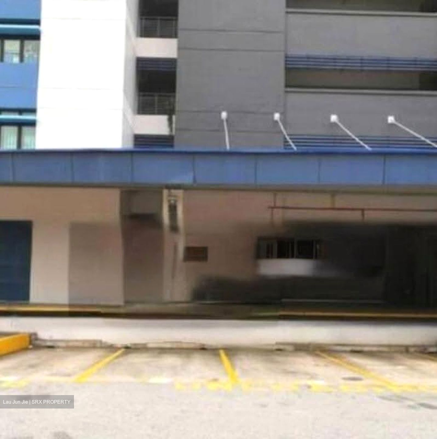 Ang Mo Kio Avenue 8 (D20), Factory #621622741